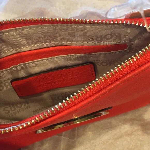 NWT Fulton Mandarin Leather Wristlet - Picture 5 of 5